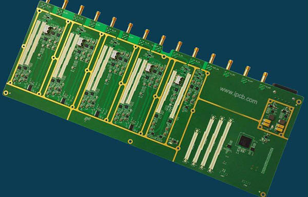 RF circuit board